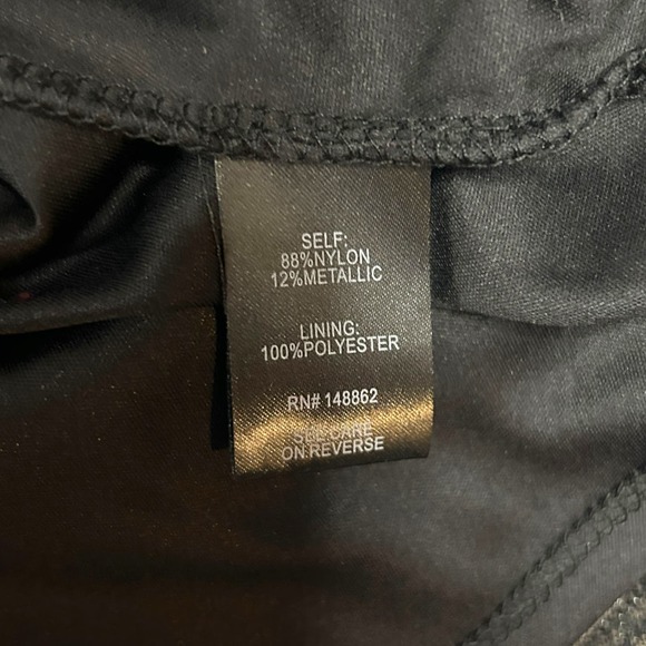 Torrid Size 4 4X Knit Glitter Lurex Surplice Peplum Top Deep Black Metallic - Picture 8 of 10